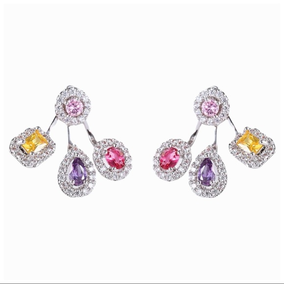 The Phemyah Swarovski Crystals Versatile Earrings - Picture 1 of 4